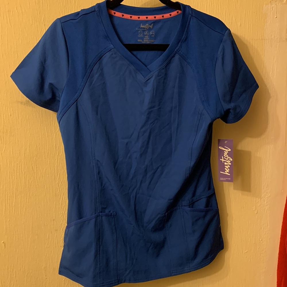 Ladies scrub shirt new